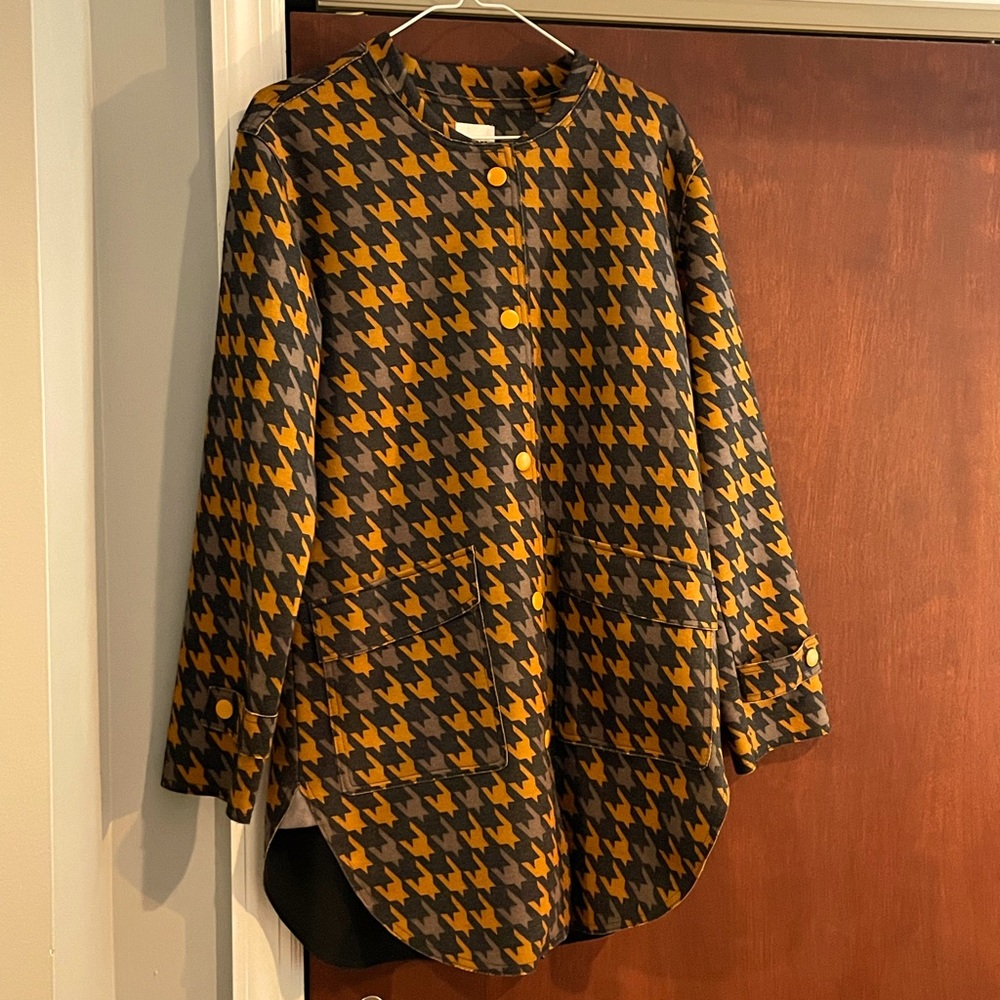 Houndstooth shacket